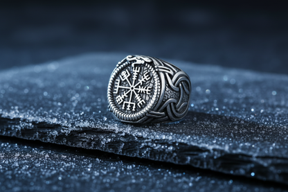 4. Vegvisir Ring - Frosted Slate